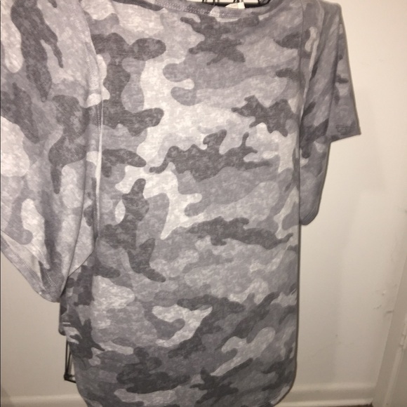 Hopely size small - Picture 6 of 7